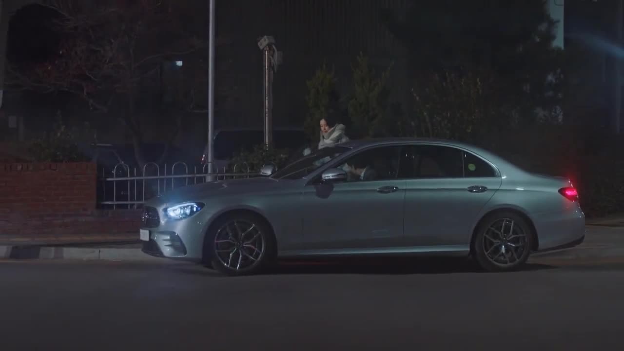 Кадр 6 серии