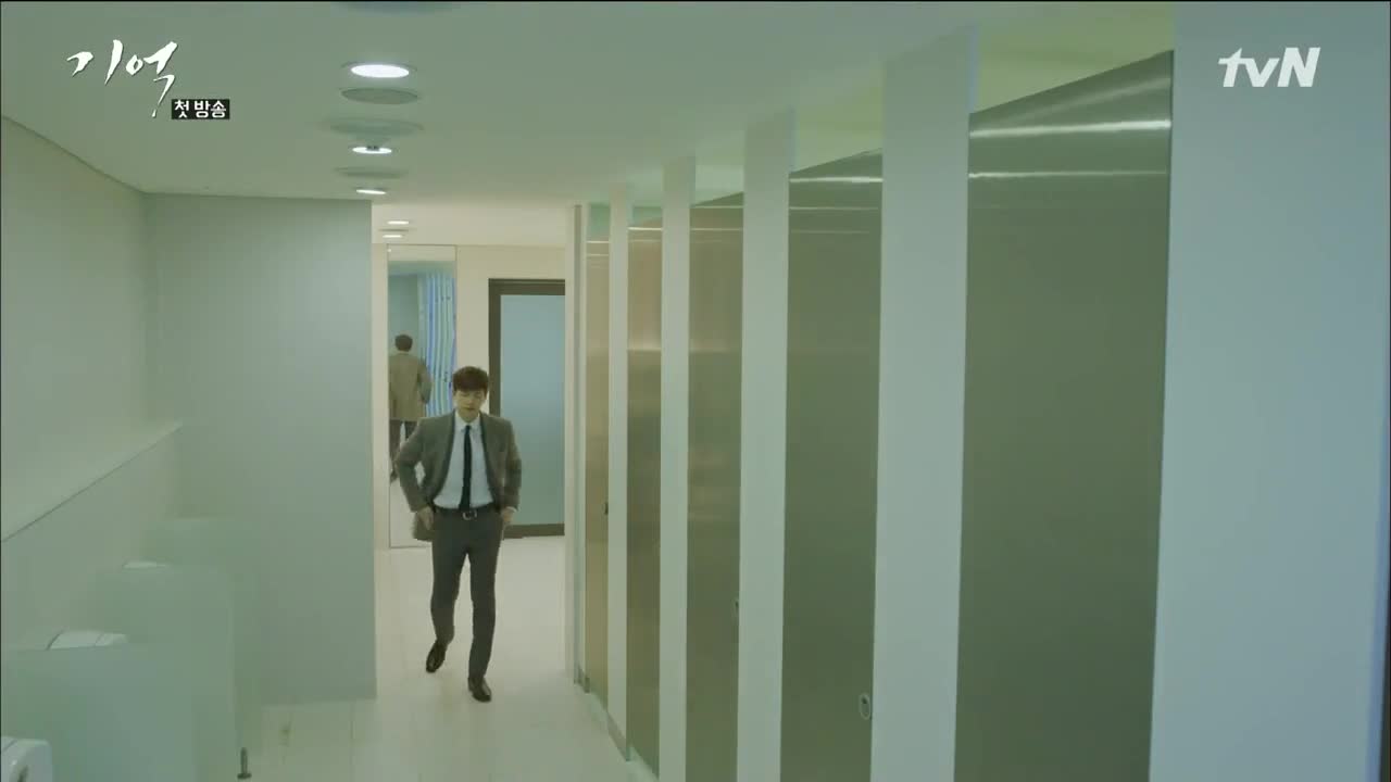 Кадр 1 серии