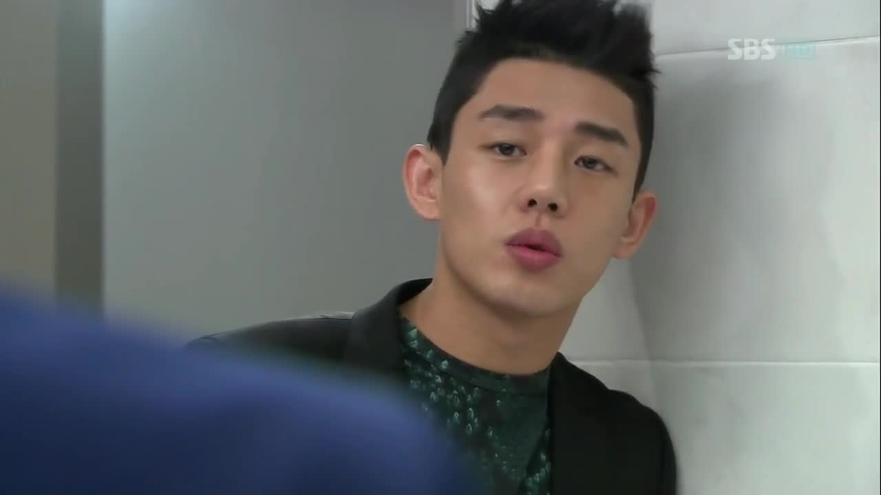 Кадр 12 серии