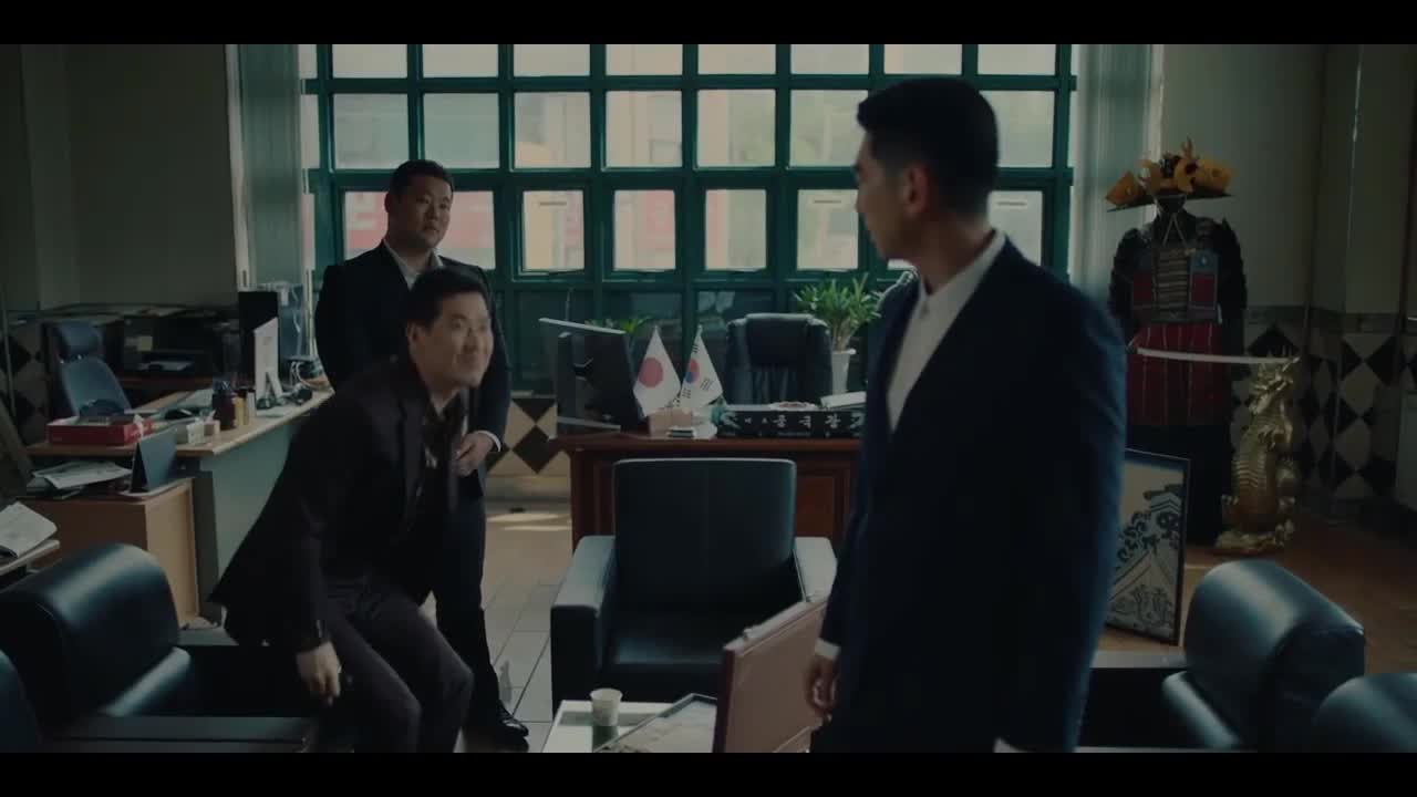 Кадр 12 серии