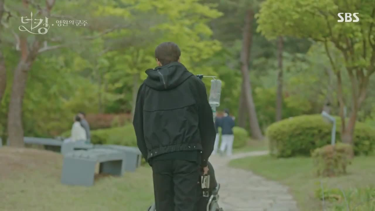 Кадр 15 серии