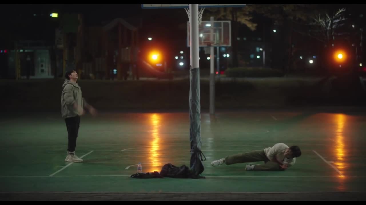 Кадр 5 серии