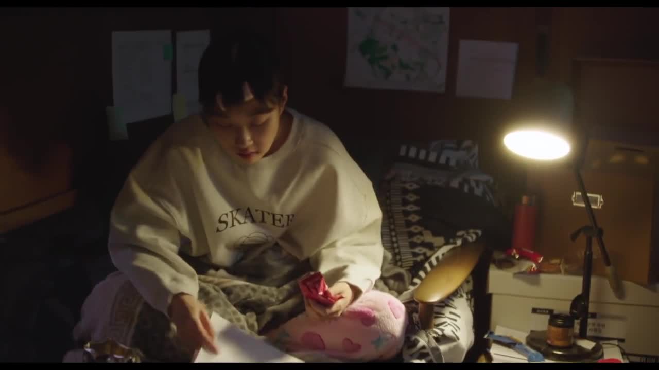 Кадр 7 серии