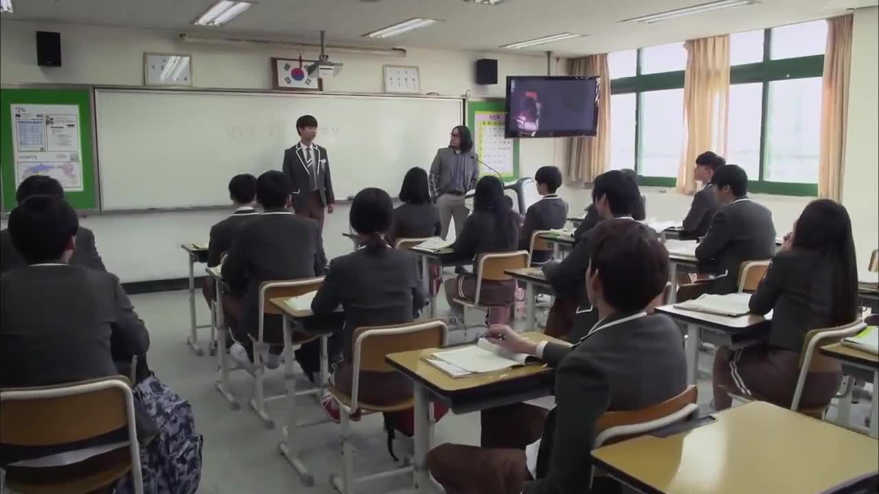 Кадр 1 серии